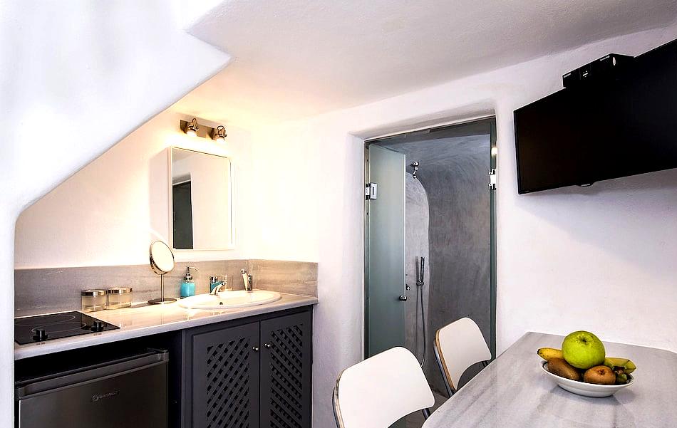 Theodora Suites